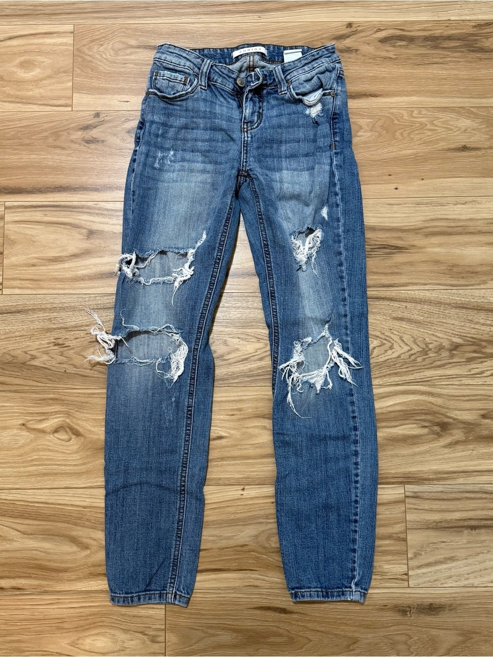 Eunina Low Rise Jeans